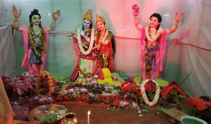 ବାଲିବଣ ବନାଶ୍ରମ ଠାରେ ବିଶ୍ୱଶାନ୍ତି ମହାଯଜ୍ଞ ଓ ମନ୍ଦିର ପ୍ରତିଷ୍ଠା ଉତ୍ସବ ପାଳିତ …!