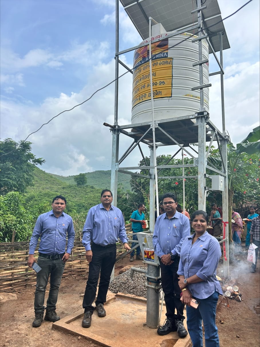 ଗ୍ରାମରେ ପାନୀୟ ଜଳ ଯୋଗାଣ ପାଇଁ ଉତ୍କଳ ଆଲୁମିନାର ପ୍ରୟାସ;ସ୍ଵଜଳ ଧାରା ଓ ୫ ସୌରାଚାଳିତ ନଳକୂଅ ର ଶୁଭାରମ୍ଭ…!
