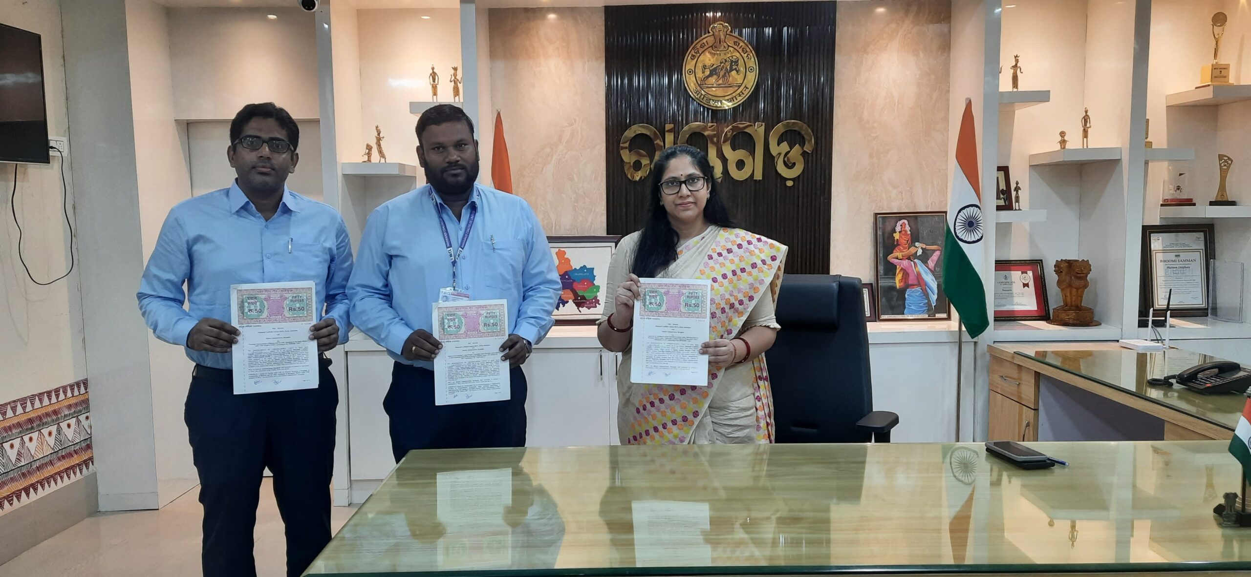 ମହାନଦୀ କୋଲଫିଲଡ ସହିତ ତିନୋଟି ବୁଝାମଣା ପତ୍ର ସ୍ଵାକ୍ଷର କରିଛି ଜିଲ୍ଲା ପ୍ରଶାସନ…!