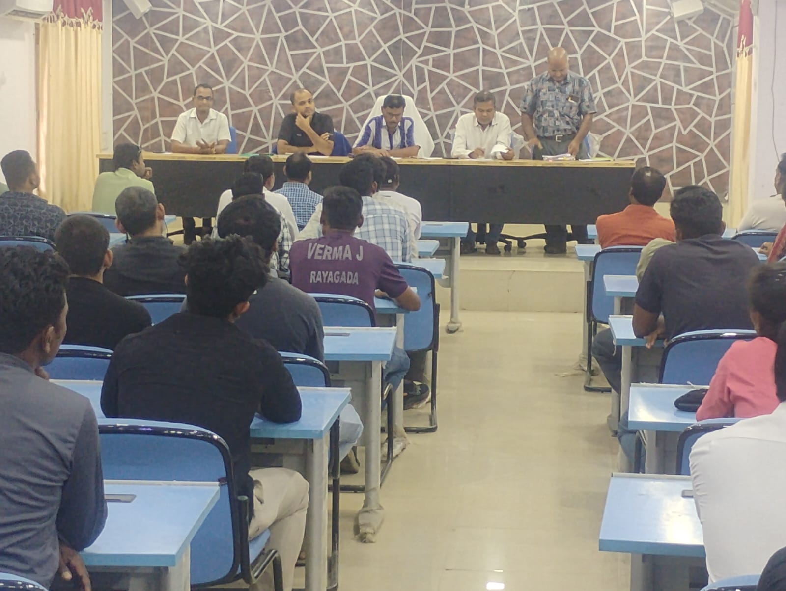 ଜିଲ୍ଲା କ୍ରୀଡା ସଂସଦର ସାଧାରଣ ପରିଷଦ ବୈଠକ ଅନୁଷ୍ଠିତ…!