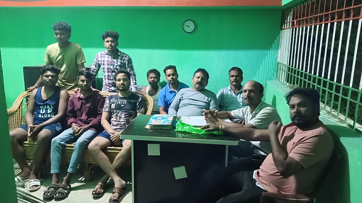 ଦେବଗିରି ସାଂସ୍କୃତିକ ଅନୁଷ୍ଠାନର ନୂତନ କର୍ମକର୍ତ୍ତା ଚୟନ ; ସଞ୍ଜୟ ଧଙ୍ଗଡାମାଝୀ ସଭାପତି, ସୁନୀଲ ଧଙ୍ଗଡାମାଝୀ ସାଧାରଣ ସମ୍ପାଦକ …!